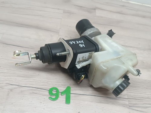 Hauptbremszylinder Ausgleichsbehälter Mercedes W211 E350 0204221045