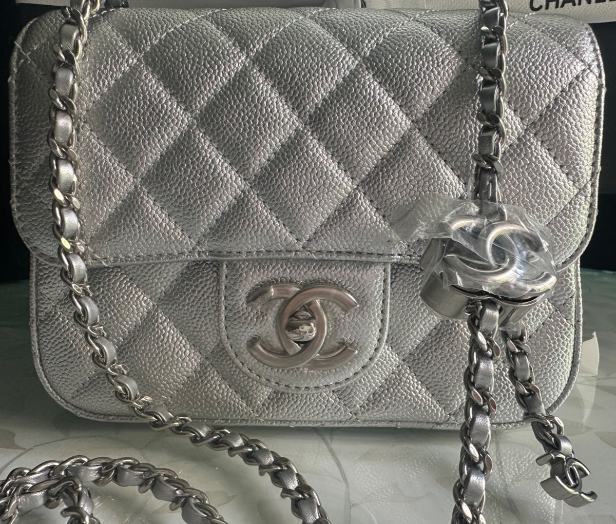 New w TAG 25B CHANEL Classic Mini Silver Caviar Flap Bag PEARL