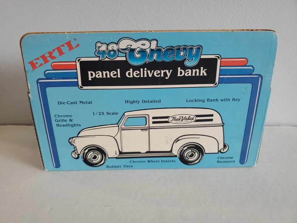 ERTL True Value '48 Chevy Panel Delivery Truck Carro Banco Die Cast escala 1/34 Foto 3 de 4