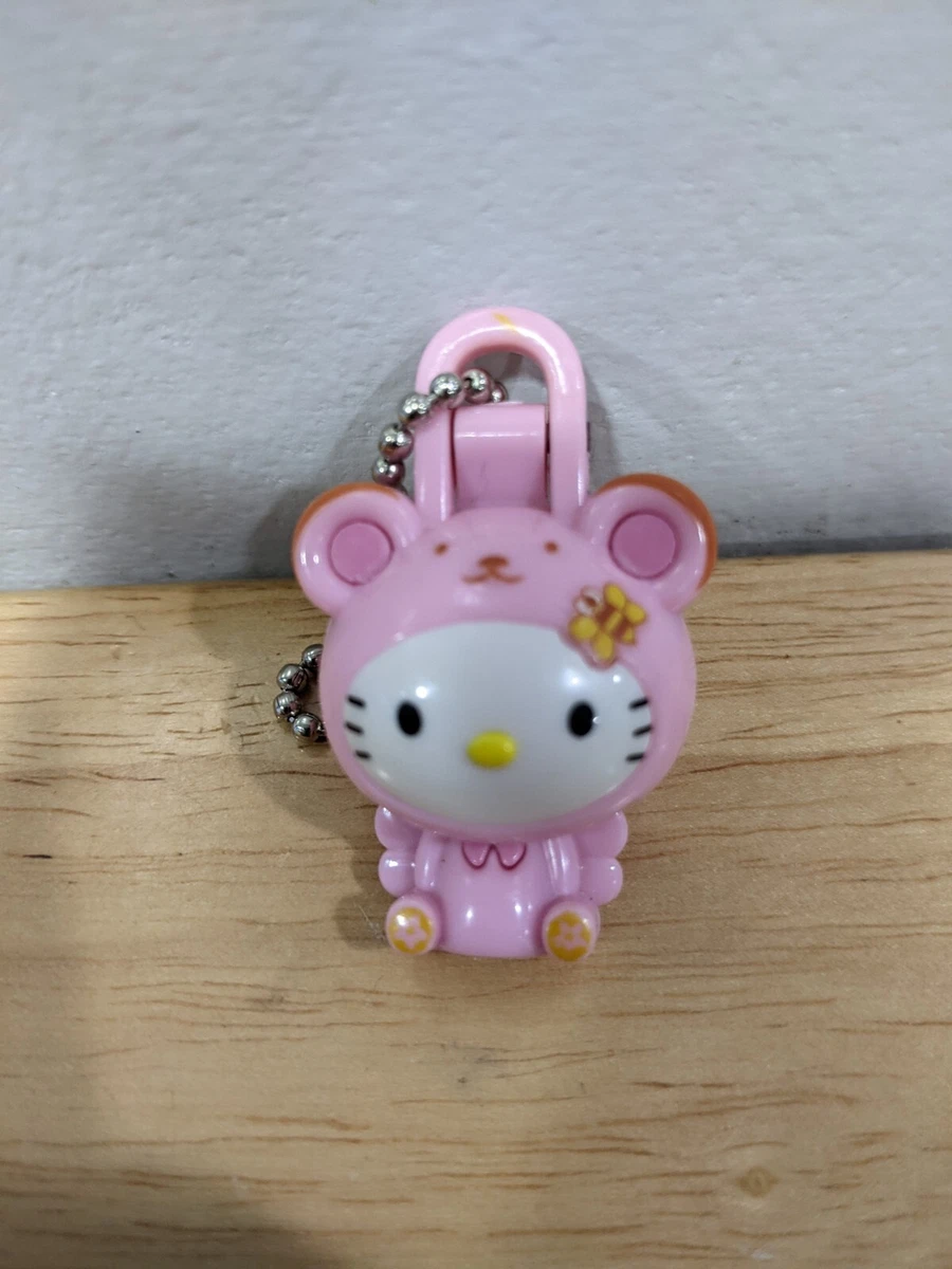 Kitty shank hotsell keychain