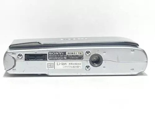 Sony Cyber-shot DSC-T9 6.0MP CCD Vintage Digital Camera 100