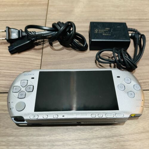 Sony PSP 3000 Mystic Silver Console No battery w/Charger Used - Picture 1 of 6