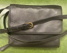 RACHEL ROY BLK LEATHER ZIP AROUND CROSSBODY NWOT