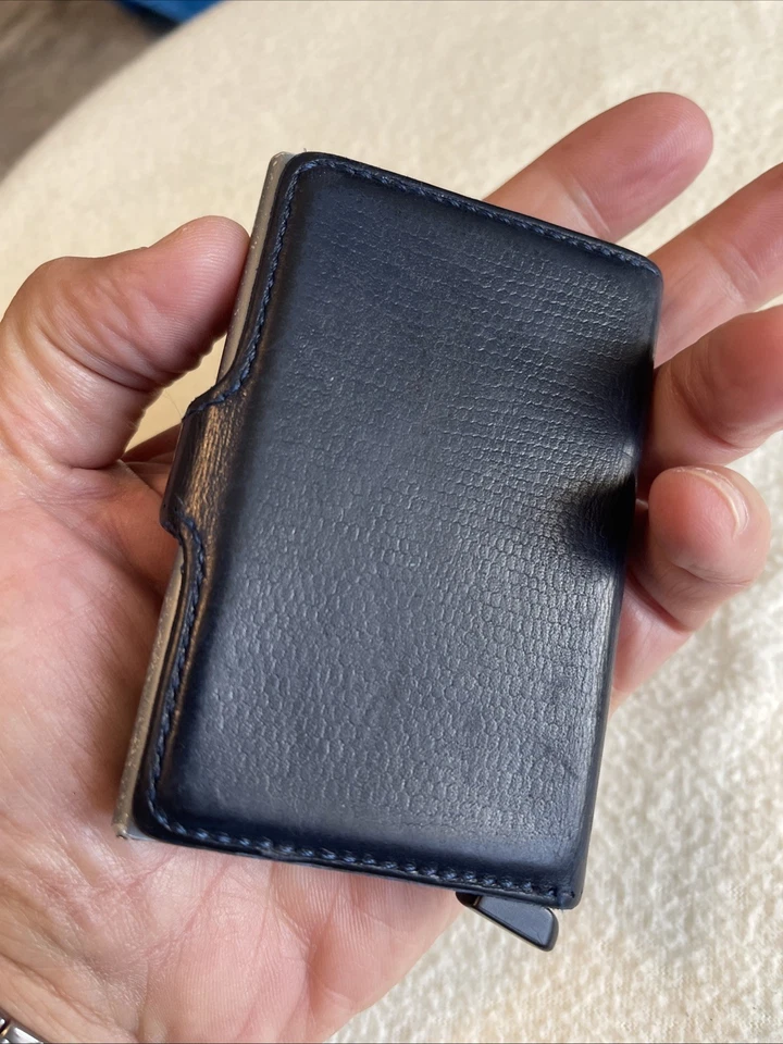 secrid mini wallet Blue Leather + Metal Card Holder Id Wallet. - Image 3 of 4