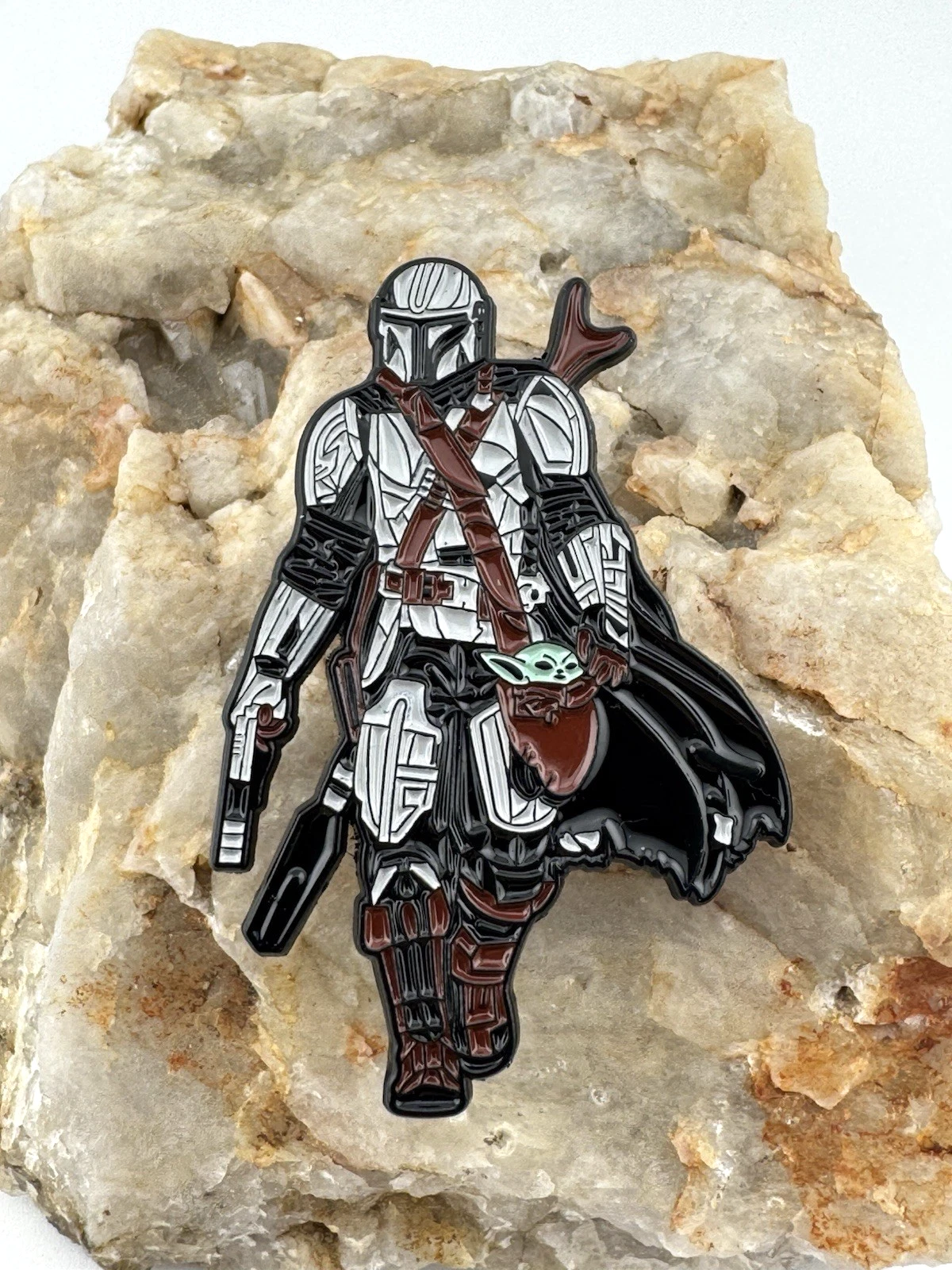 Disney Star Wars Mandalorian and Grogu Pin NEW Unofficial