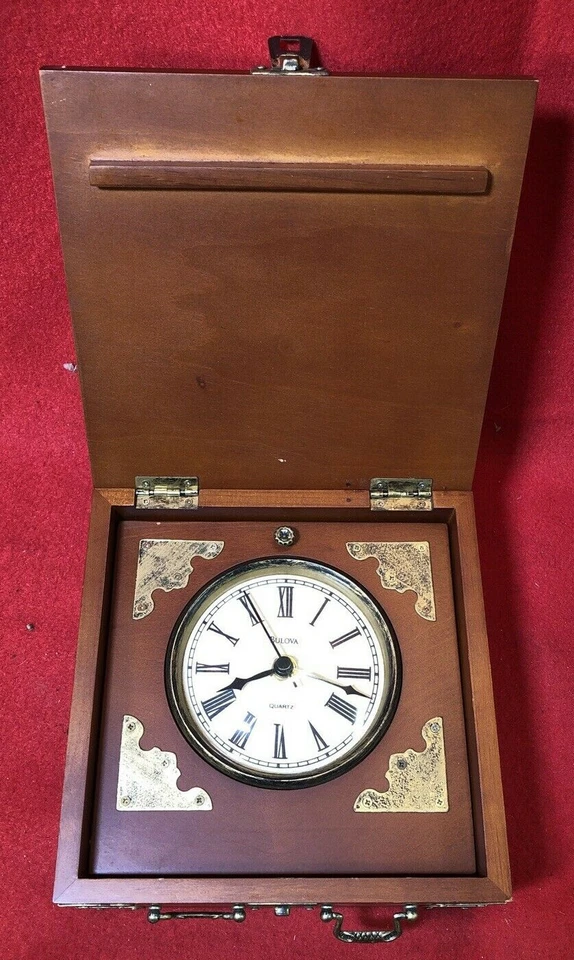 Reloj de escritorio Bulova Edinbridge Foto 2 de 4