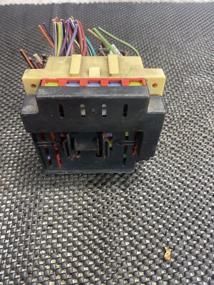03 Ford E-350 7.3 Interior Fuse Block Box Assembly | eBay