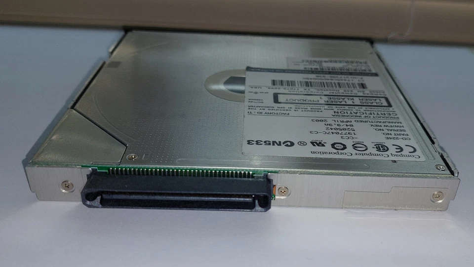 Compaq Internal Small Form Factor SFF PC Laptop CDROM DRIVE 1977047C 315082-002 - Image 2 of 4