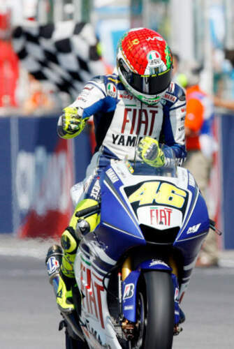 MINICHAMPS VALENTINO ROSSI MODELLINO DIECAST CASCO AGV 1/8 M1