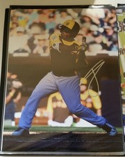 Willie Calhoun signed, autographed 11x14 Texas Rangers!!