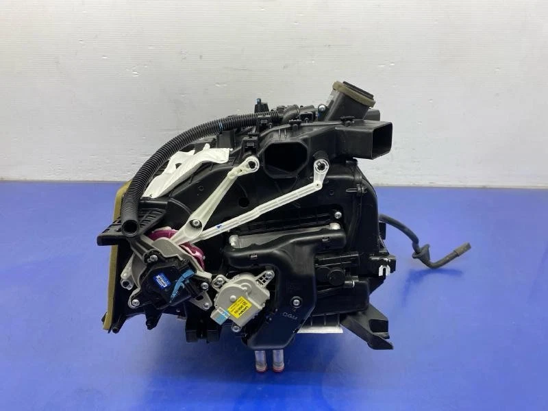 2022 - 2023 HYUNDAI SANTA CRUZ HEATER EVAPORATOR BLOWER MOTOR HOUSING 95460G8300 - Bild 2 von 4