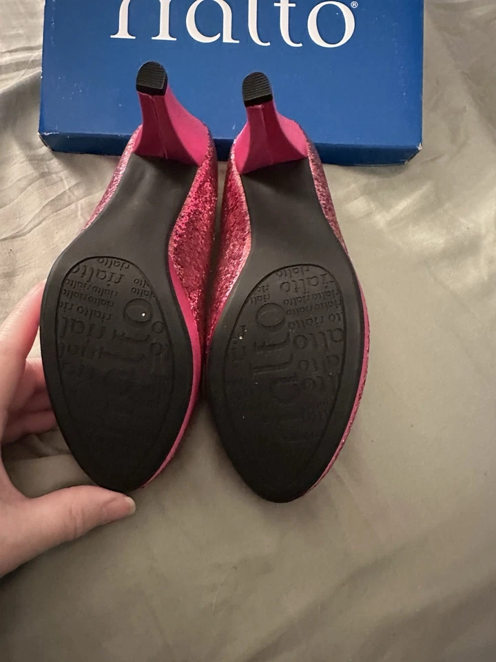 Rialto Dorothy Pink Glitter Breast Cancer Awareness Heels, NIB, Size 8M - Image 4 of 4