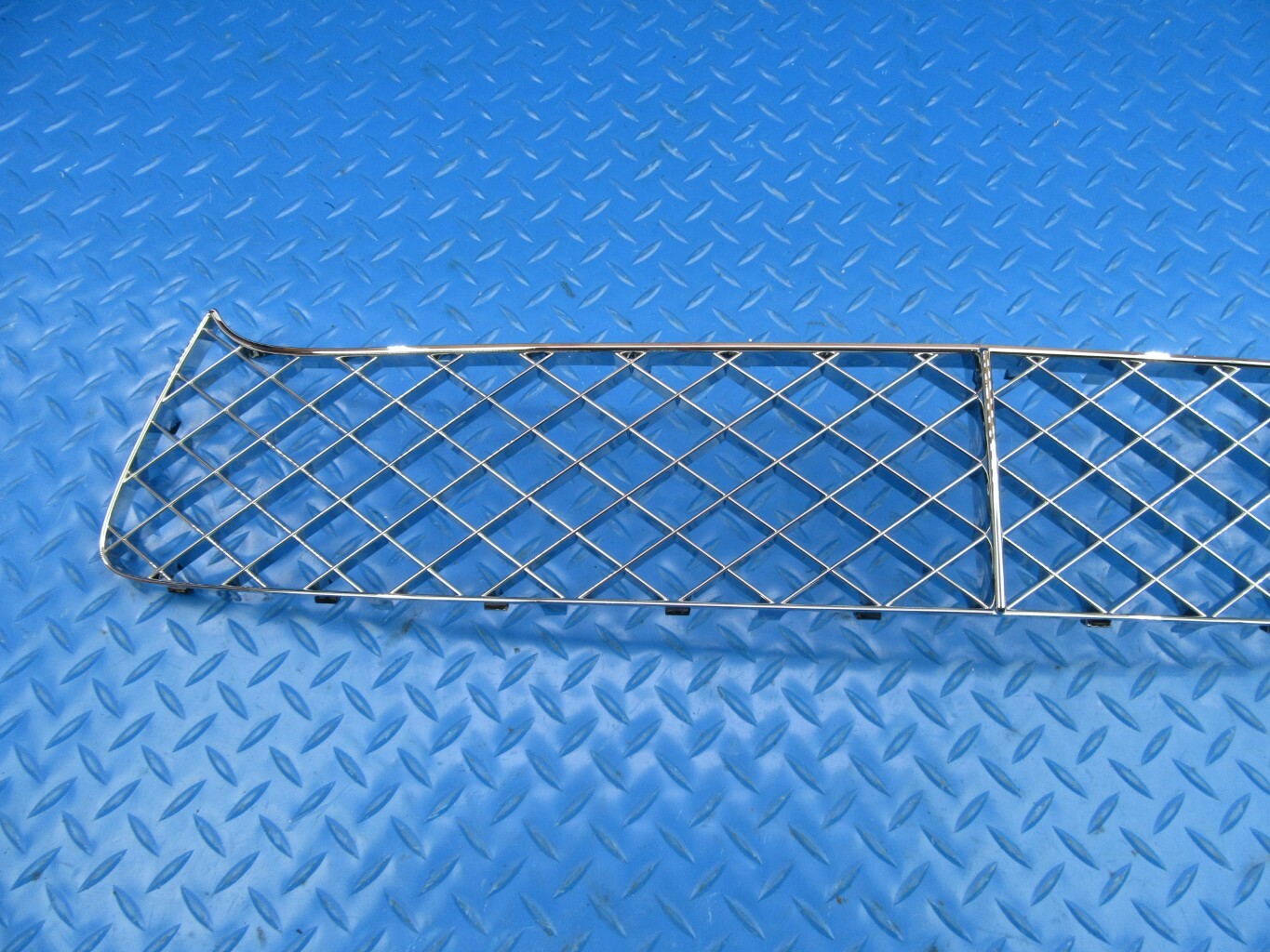 Bentley Continental Gt Gtc S V8 chrome front bumper center grille #9191