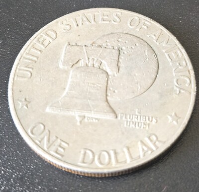 1776-1976 Eisenhower Liberty Bell Moon One Dollar US Bicentennial 
