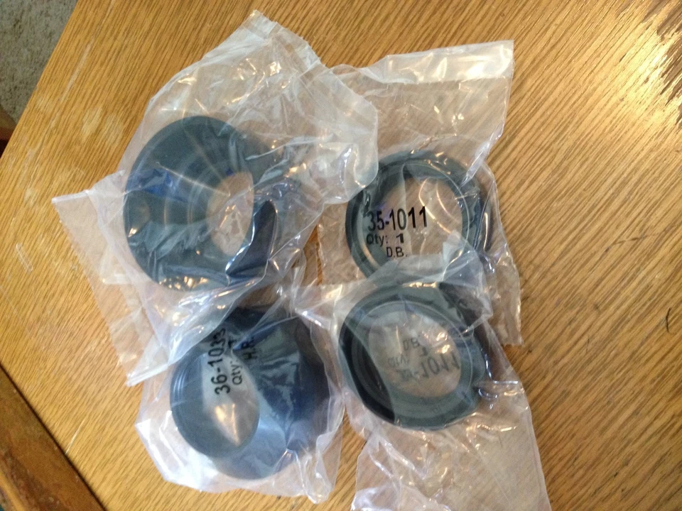 Cubiertas antipolvo horquilla Honda 22-56118 botas y sellos 74 MR250 CR250M MT250 CR250 XL250  Foto 3 de 3