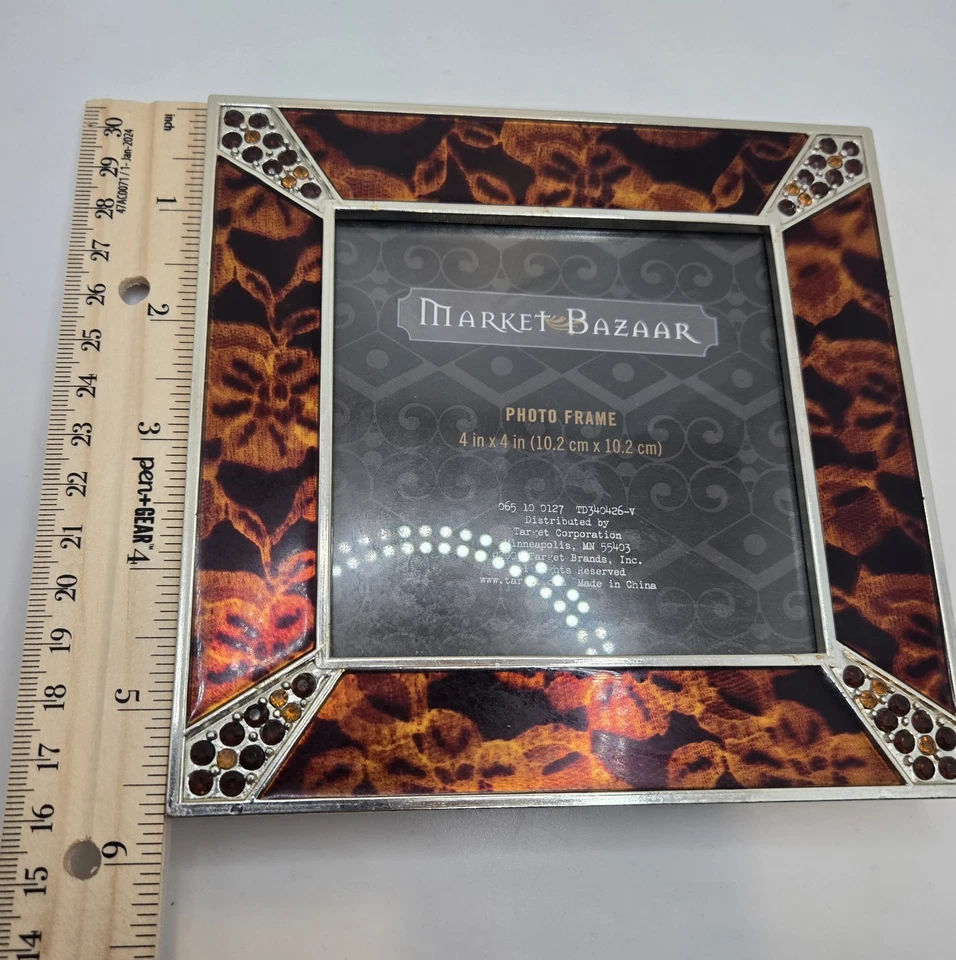 Marco de fotos Market Bazaar 4x4 estampado animal estrás bronce y negro plata Foto 3 de 4