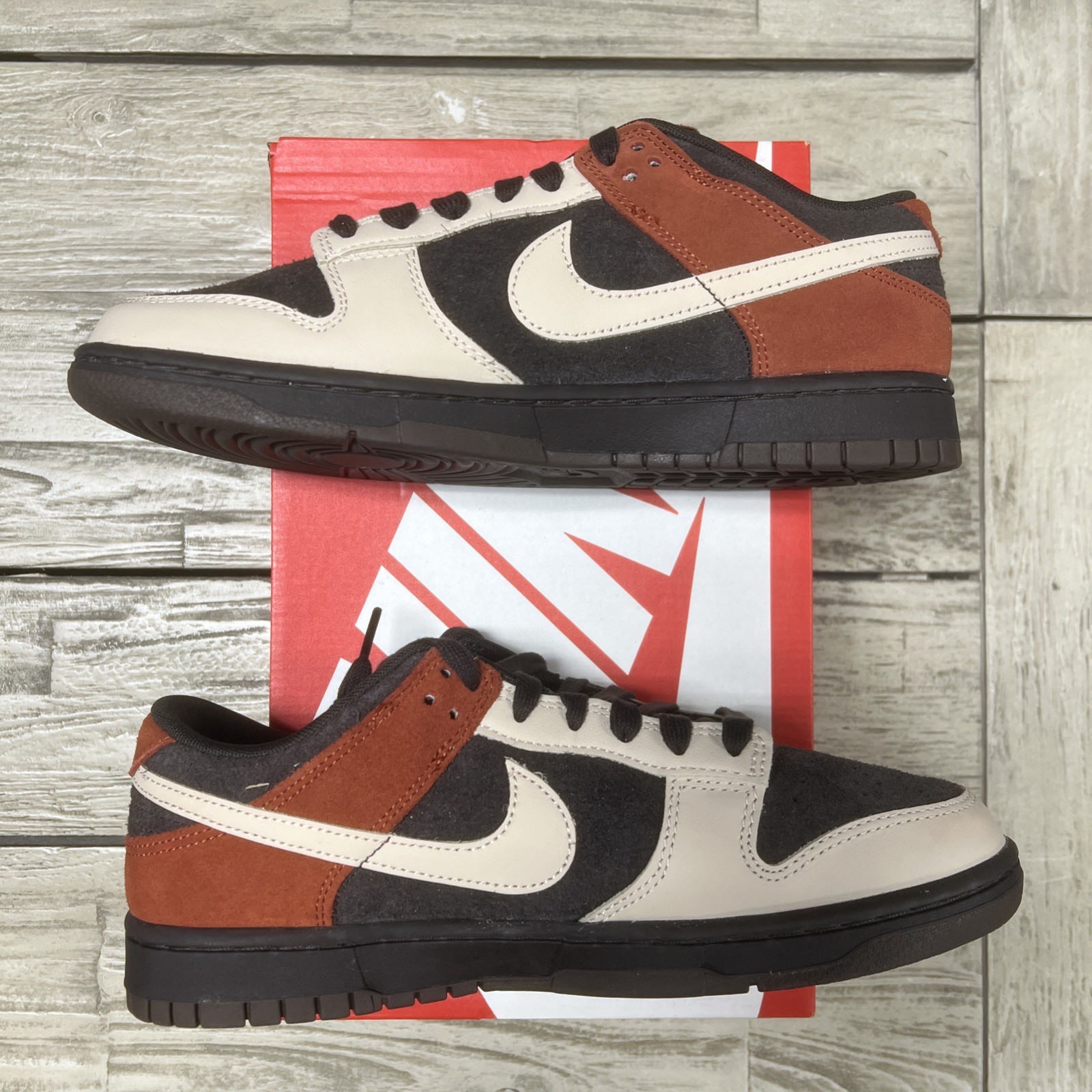 Size 9 - Nike Dunk Low Red Panda thumbnail 3