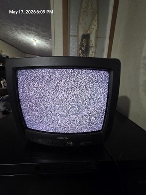 Vintage Orion 13'' Color CRT TV Model TV1333 AV Retro Gaming Television No Remote