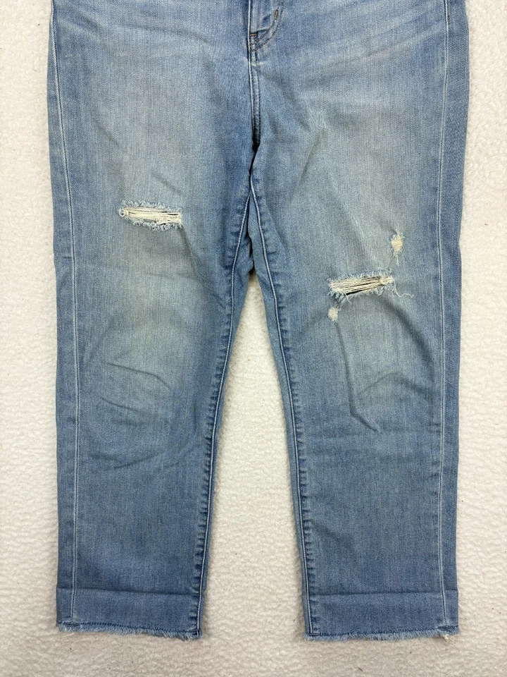 Pantalones de mezclilla para mujer Uniqlo 26 tiro alto novio recto azul claro dobladillo desgastado Foto 3 de 4