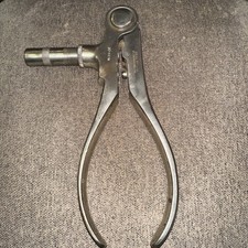 Ideal 32-40M reloading tool. w/ #26 die. may be missing decapper. Fair Condition
