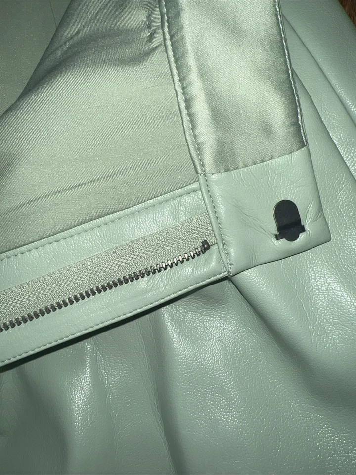 夏季短裤鼠尾草绿色袖口尺寸 US 10 全新 — 第 3/4 张图片