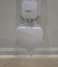 eero Pro 2nd generation Wi-Fi 5 tri-band Mesh System 3-pack with wall mounts 