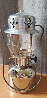Vintage  Coleman 242B Nickel Chrome Single Mantle Lantern. Made in Canada  9 ~ 5