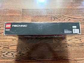New Lego Technic Ocean Explorer Ship 42064 - Factory Sealed -Damaged box