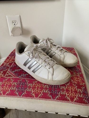 Adidas Grand Court Neo Women Size 7.5 White Silver Stripe Logo Sneakers 90s  | eBay
