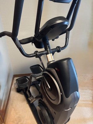 BowFlex Max Trainer M8 Elliptical Stepper
