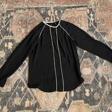 Black white banana republic blouse size small