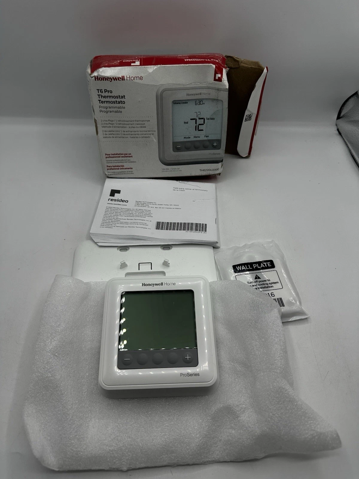 Honeywell T6 Pro Digital Programmable Thermostat - TH6220U2000