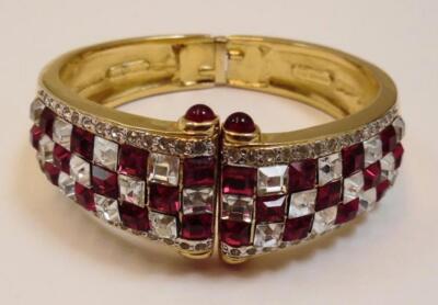 Vtg Signed Vogue Bijoux High Quality Red Rhinestone Checkerboard Hinged Bracelet