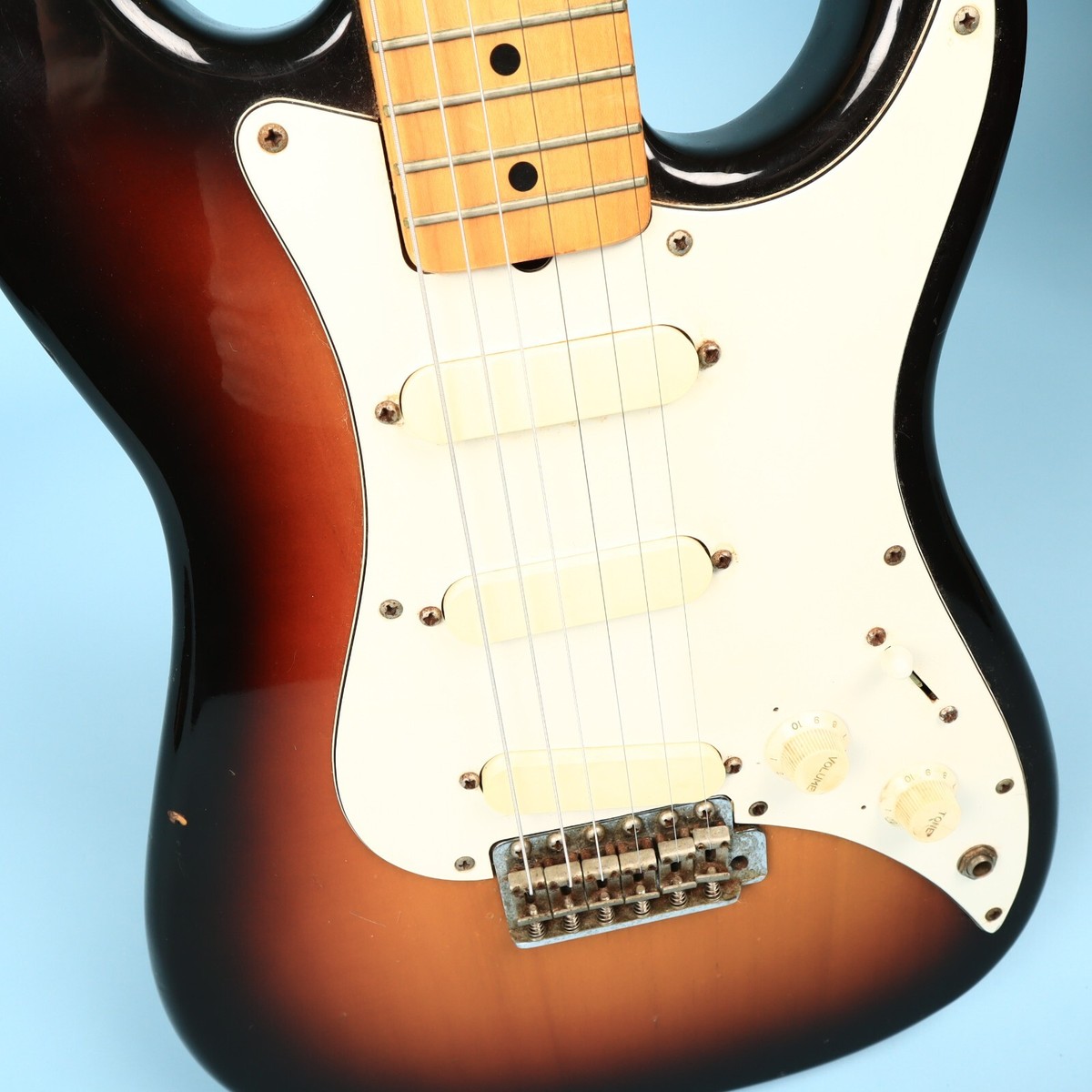 『美品』Squier by Fender bullet start 1983 Squier by Fender Bullet ST-3 Japan SQ Sunburst Guitar