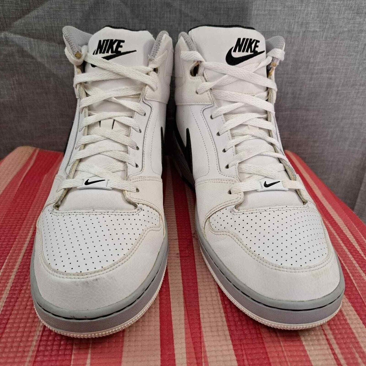%Nike Prestige IV High 584614-110 White/Black/Grey Size 12 / A 21 Nike Prestige IV High 584614-110 White/Black/Grey Size 9 | eBay main image 4