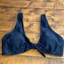 Size M bikini top from Old Navy