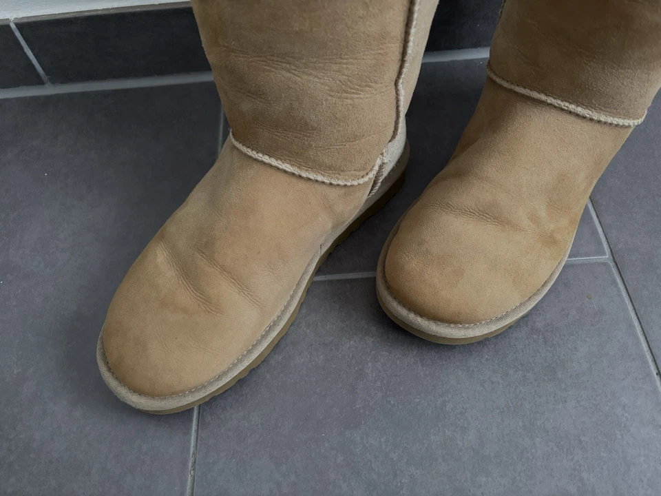 Original UGG Bailey Button Triplet Boots Winterstiefel Echtleder - Bild 3 von 4