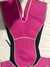 Girls 7-9 wetsuit 