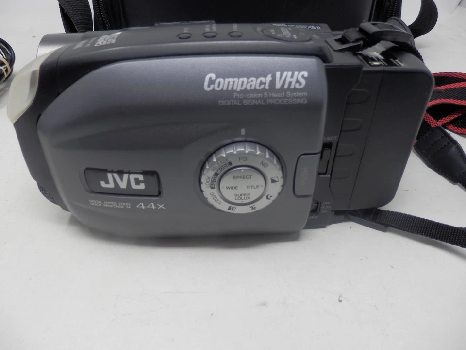 JVC GR-AX830U Camcorder With Battery & Charger W/ Bag Tested Working - Image 2 of 4