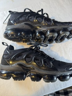Nike Air VaporMax Plus Triple Black Low Top Sneaker Running 924453-004 Men