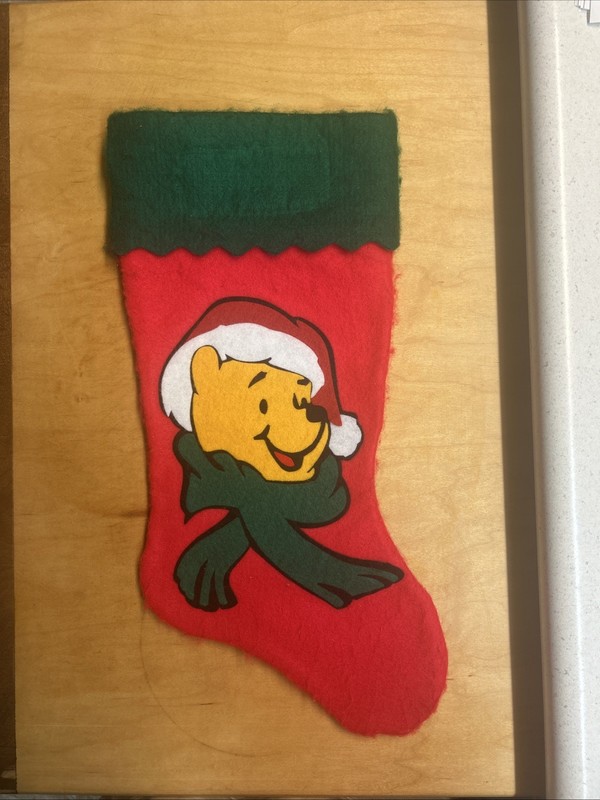 DISNEY WINNIE THE POOH BEAR CHRISTMAS STOCKING RE/GREEN FELT 17"