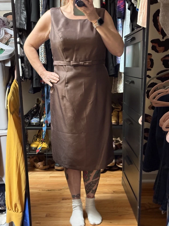 Vestido recto para mujer Jessica Howard marrón satinado talla 14W nuevo con etiquetas Foto 2 de 4