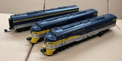 MTH SPUR O DIESELLOKOMOTIVEN SET E8 ABA 3 WAGEN EINHEIT CHESAPEAKE & OHIO SOUND!