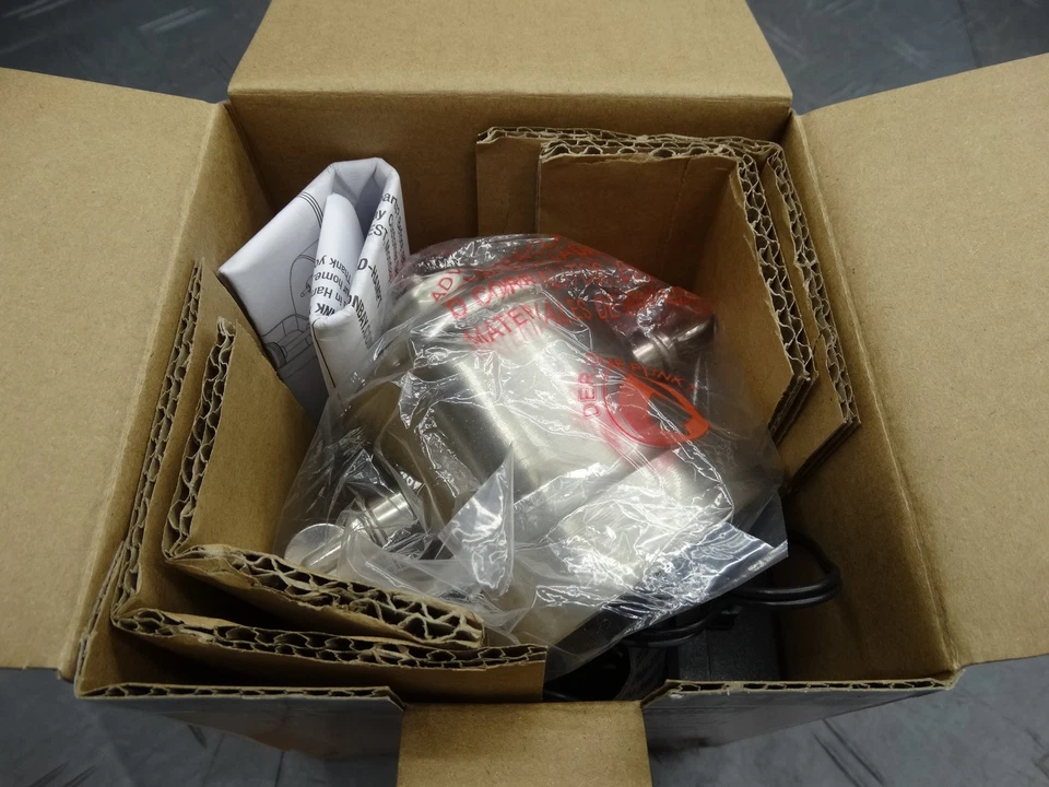 Lâmpada de mesa Hampton Bay 5,1 polegadas níquel escovado LED holofote 19274-002 - Imagem 2 de 4