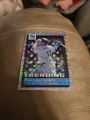 2022 Panini Donruss Trending Vector #T-12 Max Muncy Los Angeles Dodgers