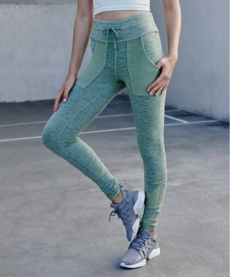 NEW Free People FP Movement Mid Rise Kyoto Leggings - Light Green