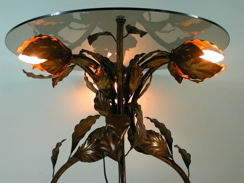 Italian 1950s Bronzed Metal and Tinted Glass Illuminated Coffee Table Side Table - Picture 6 of 10