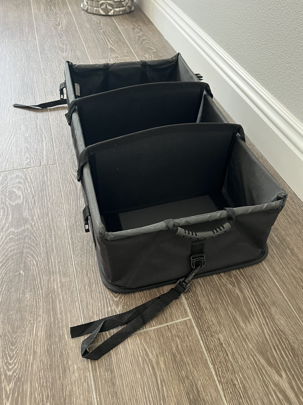 Genuine Land Rover Range Rover Collapsible Cargo Organizer, Part