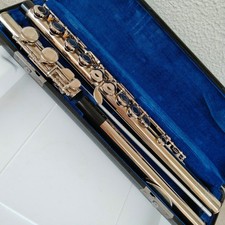 Pearl NC330-EN Flute Excellent Condition Used With Hard Case