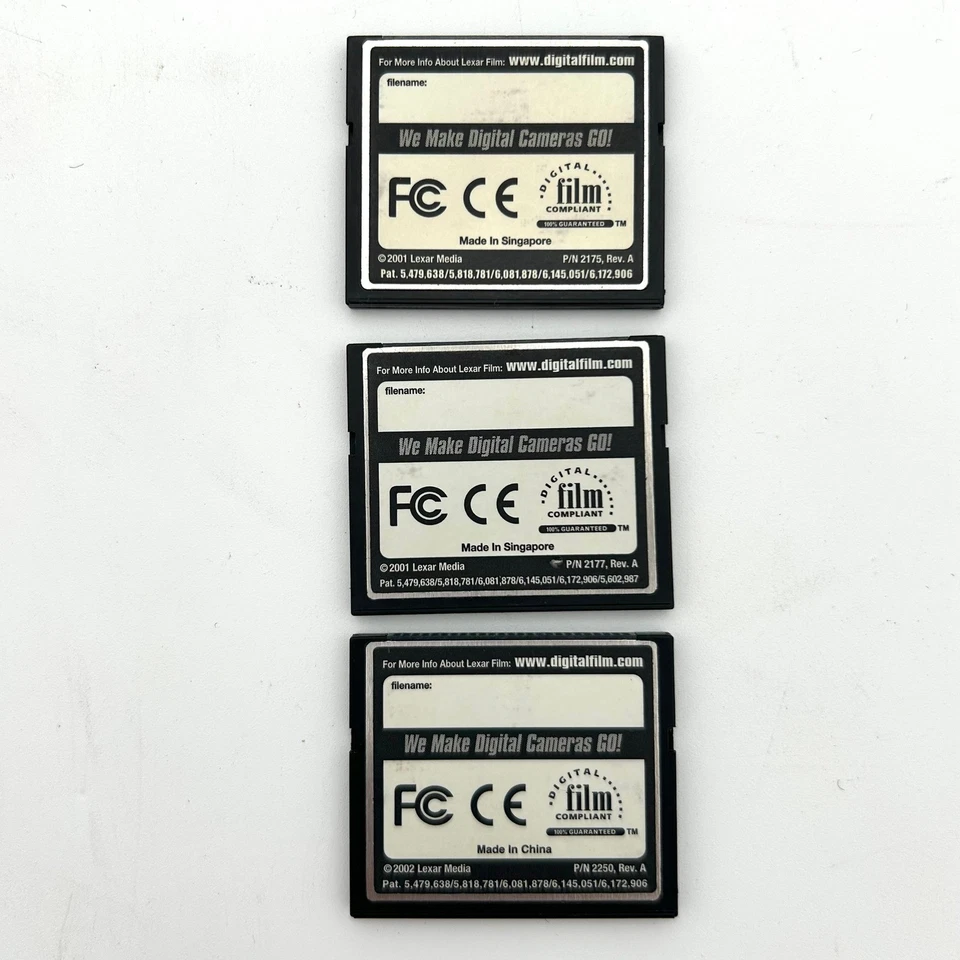 CompactFlash CF Card Storage Case Holder Wallet + 3 Memory Cards - Image 4 of 4